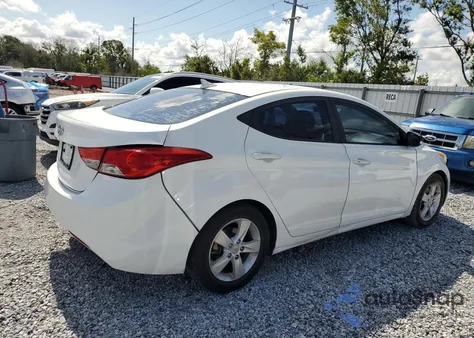 2013 Hyundai Elantra Gls z USA, uszkodzony, nr VIN 5NPDH4AE6DH311033